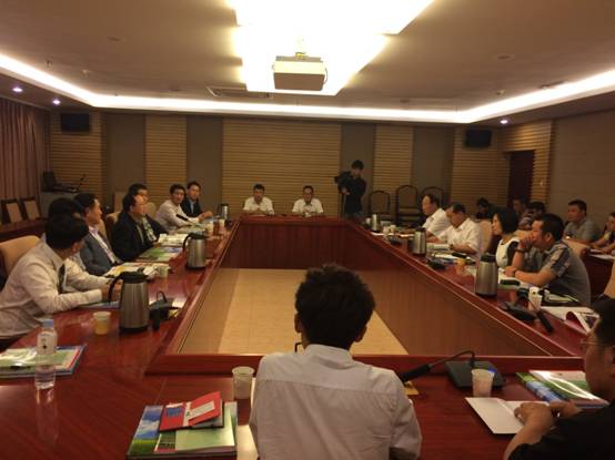 內蒙古農牧業(yè)產(chǎn)業(yè)化龍頭企業(yè)協(xié)會(huì )接洽韓國忠清北道企業(yè)家代表團